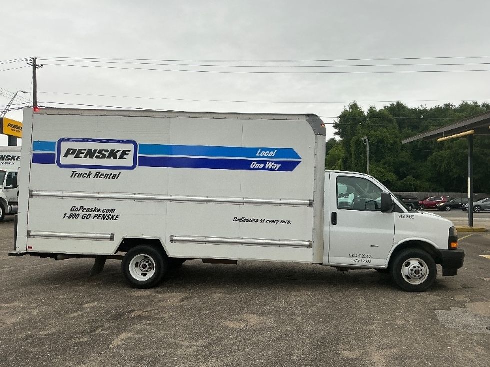 Light Duty Box Truck-Light and Medium Duty Trucks-GMC-2021-Savana G33903-Tallahassee-FL-82,717\n\t\tmiles-$ 29,500 - Image 15