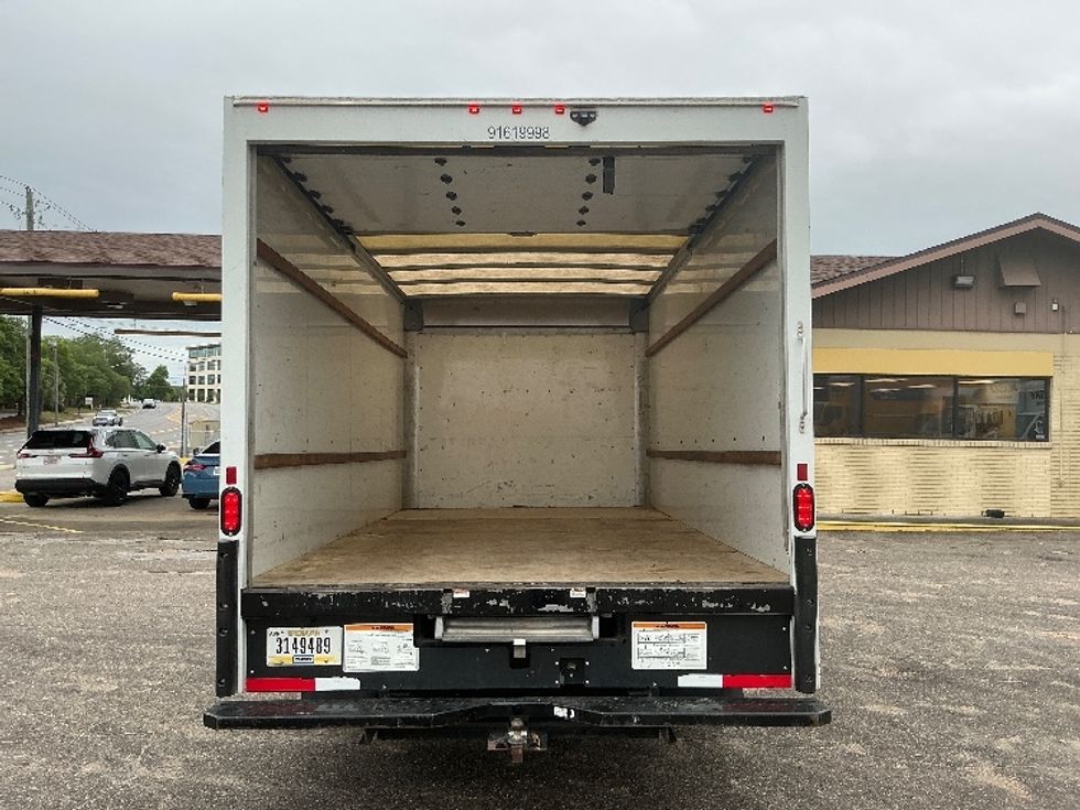 Light Duty Box Truck-Light and Medium Duty Trucks-GMC-2021-Savana G33903-Tallahassee-FL-82,717\n\t\tmiles-$ 29,500 - Image 8