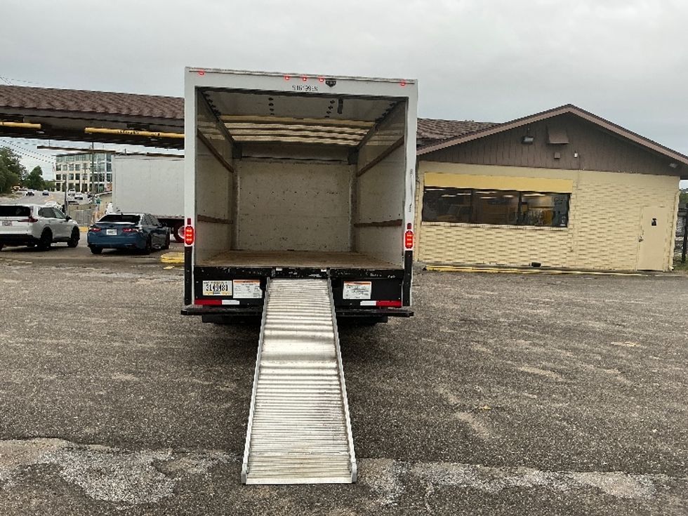 Light Duty Box Truck-Light and Medium Duty Trucks-GMC-2021-Savana G33903-Tallahassee-FL-82,717\n\t\tmiles-$ 29,500 - Image 9