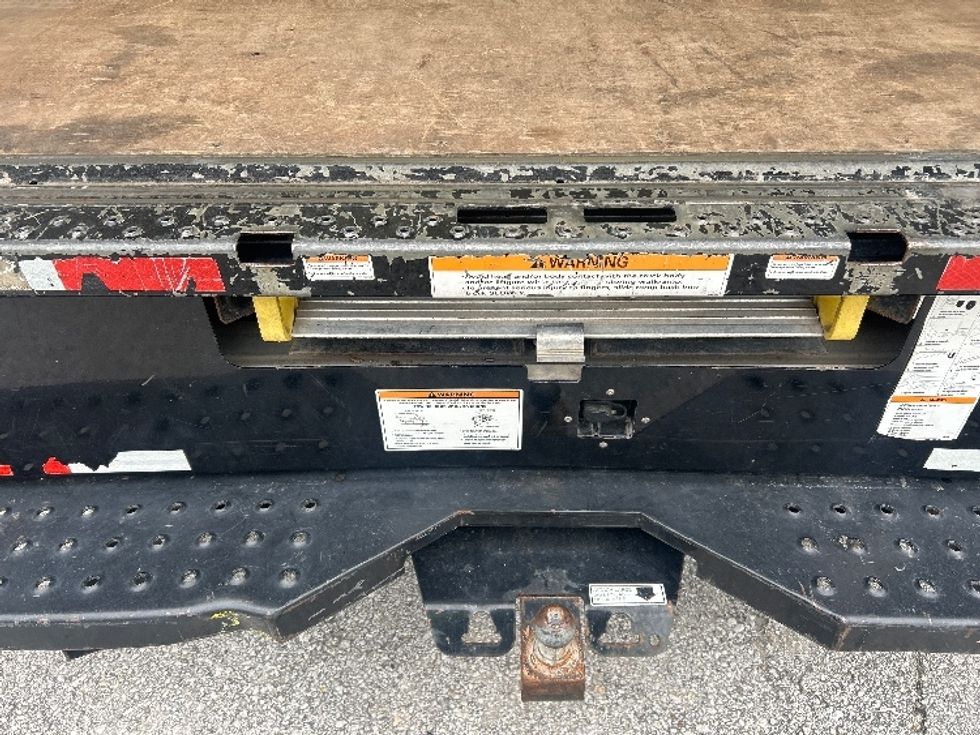 Light Duty Box Truck-Light and Medium Duty Trucks-GMC-2021-Savana G33903-Tallahassee-FL-85,729\n\t\tmiles-$ 32,500 - Image 10