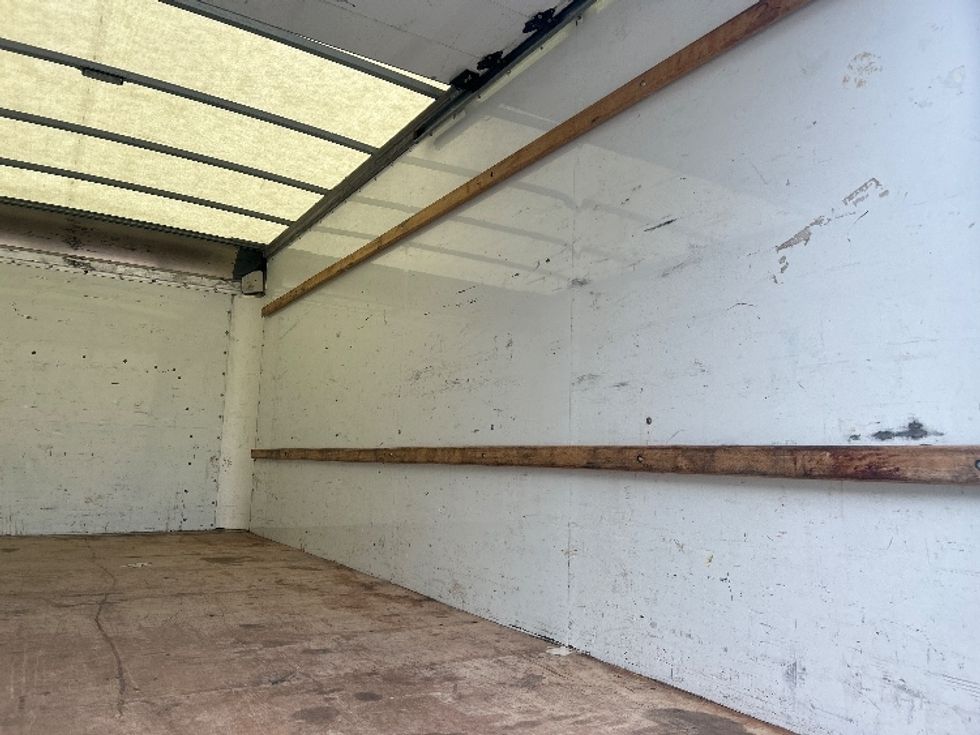 Light Duty Box Truck-Light and Medium Duty Trucks-GMC-2021-Savana G33903-Tallahassee-FL-85,729\n\t\tmiles-$ 32,500 - Image 12