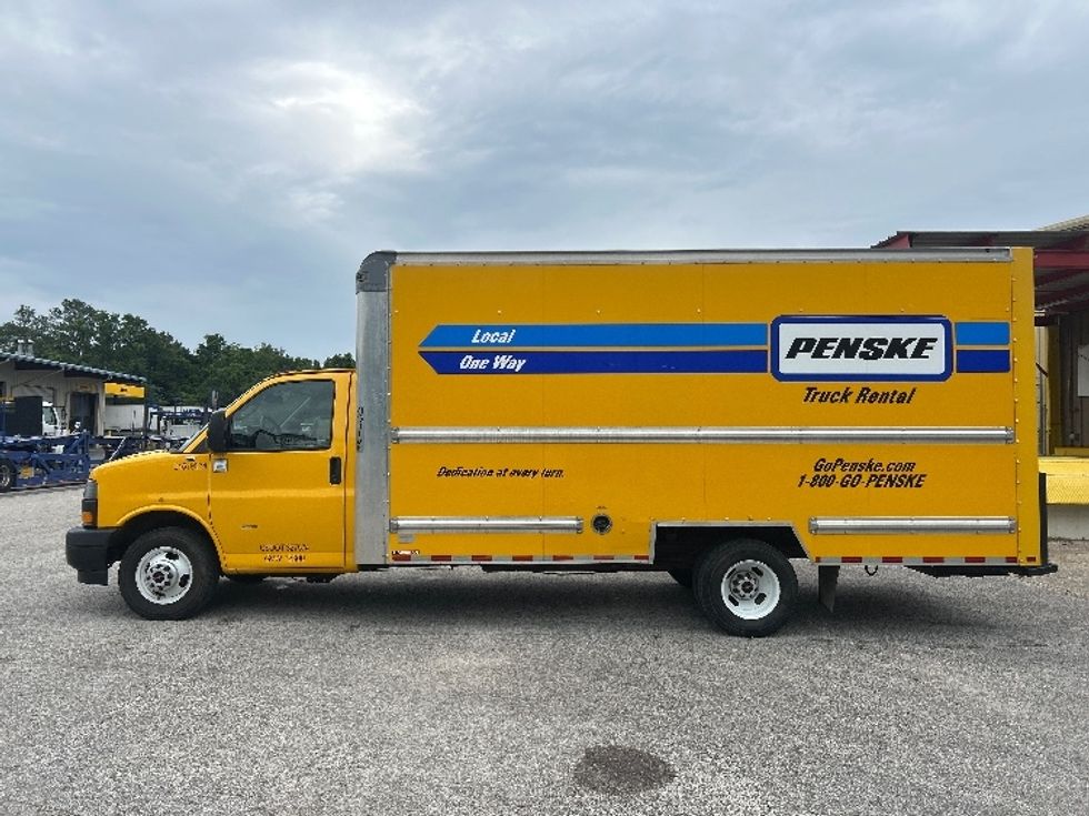 Light Duty Box Truck-Light and Medium Duty Trucks-GMC-2021-Savana G33903-Tallahassee-FL-91,068\n\t\tmiles-$ 26,500 - Image 4