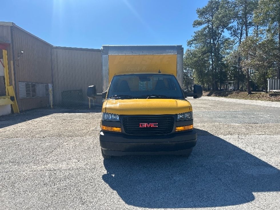 Light Duty Box Truck-Light and Medium Duty Trucks-GMC-2021-Savana G33903-Tallahassee-FL-92,720\n\t\tmiles-$ 28,500 - Image 2
