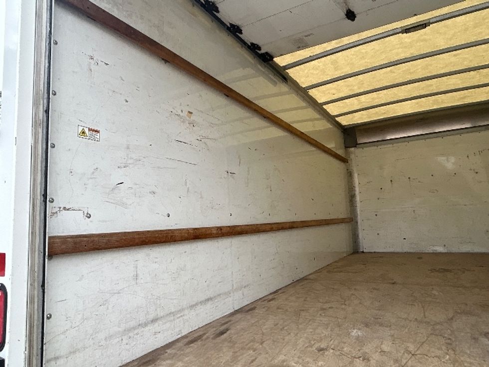 Light Duty Box Truck-Light and Medium Duty Trucks-GMC-2021-Savana G33903-Tallahassee-FL-97,540\n\t\tmiles-$ 26,750 - Image 11