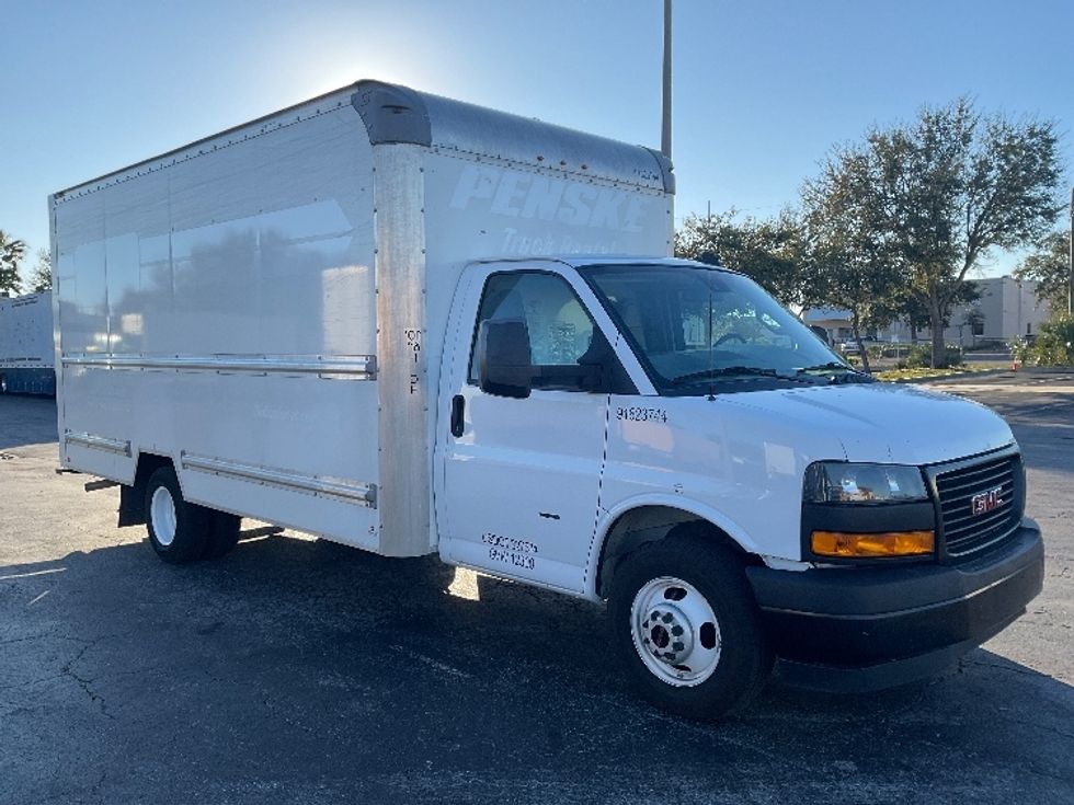 Light Duty Box Truck-Light and Medium Duty Trucks-GMC-2021-Savana G33903-Tampa-FL-102,178\n\t\tmiles-$ 29,750 - Image 1