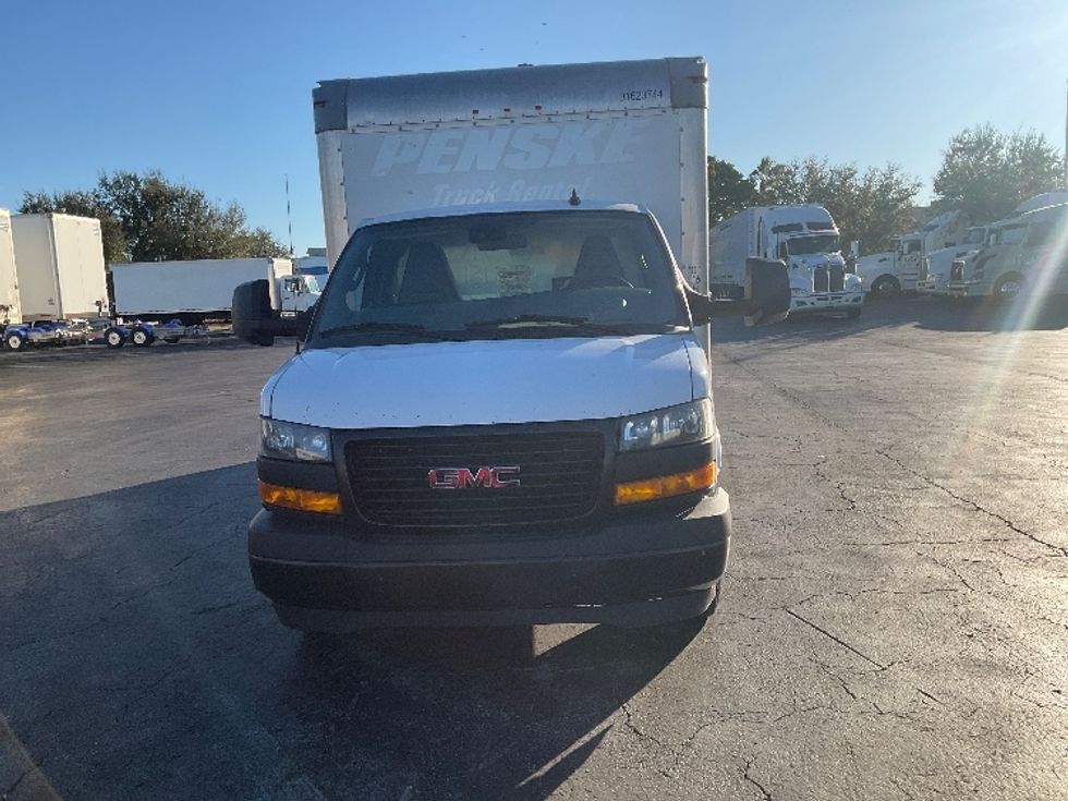 Light Duty Box Truck-Light and Medium Duty Trucks-GMC-2021-Savana G33903-Tampa-FL-102,178\n\t\tmiles-$ 29,750 - Image 2