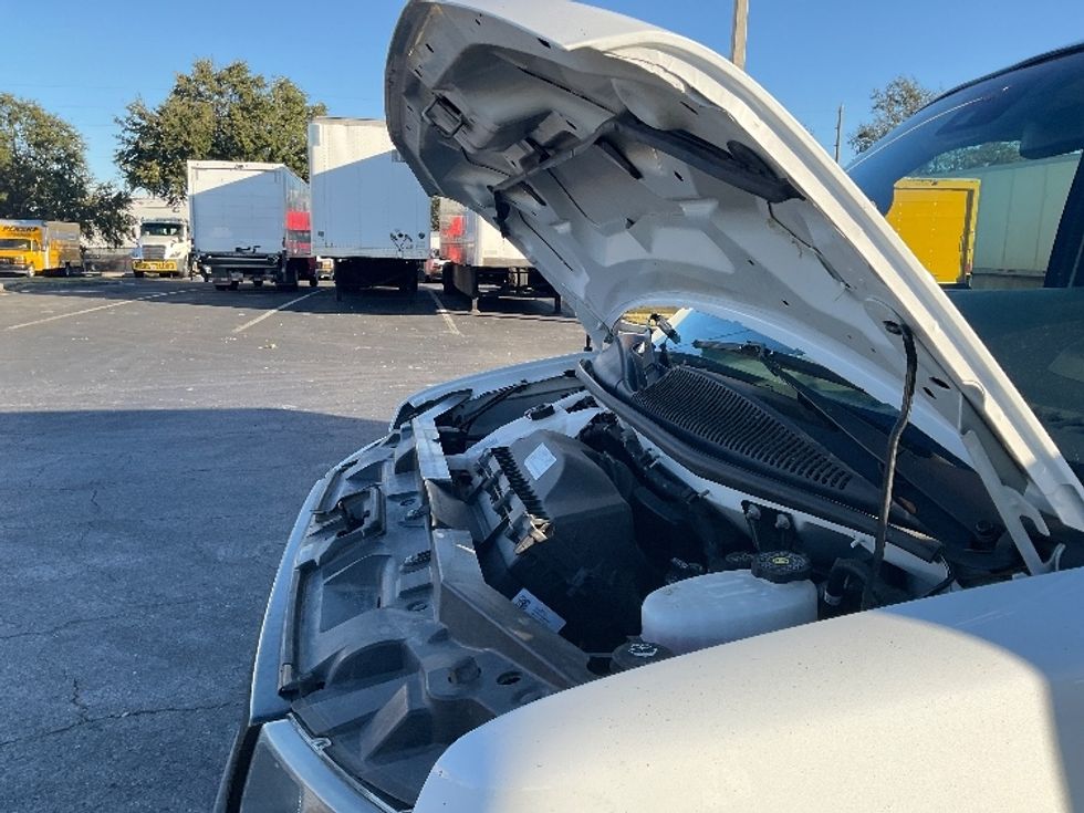 Light Duty Box Truck-Light and Medium Duty Trucks-GMC-2021-Savana G33903-Tampa-FL-102,178\n\t\tmiles-$ 29,750 - Image 23