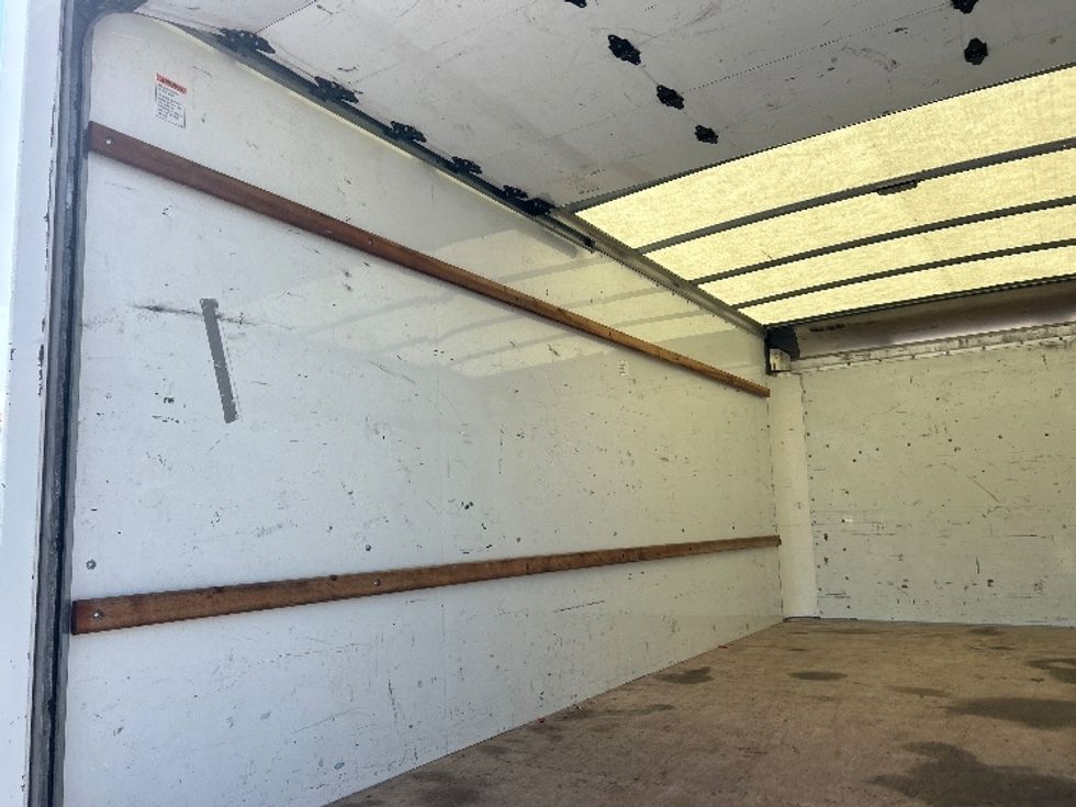 Light Duty Box Truck-Light and Medium Duty Trucks-GMC-2021-Savana G33903-Tampa-FL-111,493\n\t\tmiles-$ 28,500 - Image 11