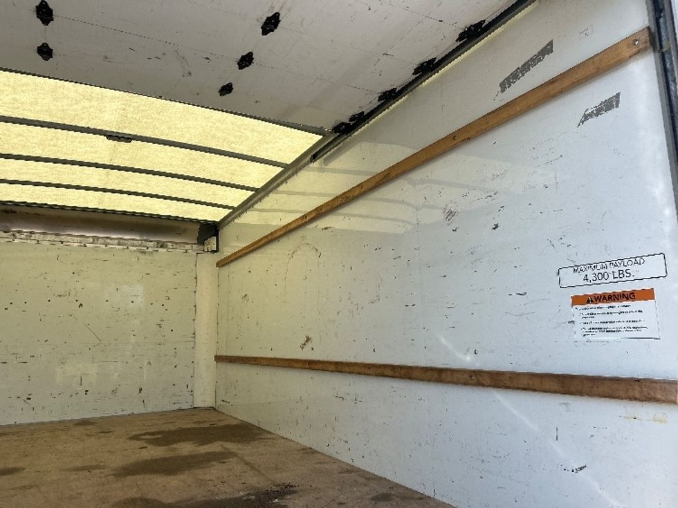 Light Duty Box Truck-Light and Medium Duty Trucks-GMC-2021-Savana G33903-Tampa-FL-111,493\n\t\tmiles-$ 28,500 - Image 12