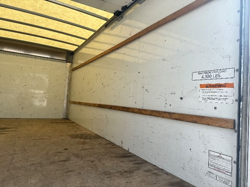 Light Duty Box Truck-Light and Medium Duty Trucks-GMC-2021-Savana G33903-Tampa-FL-115,638\n\t\tmiles-$ 28,250 - Image 12