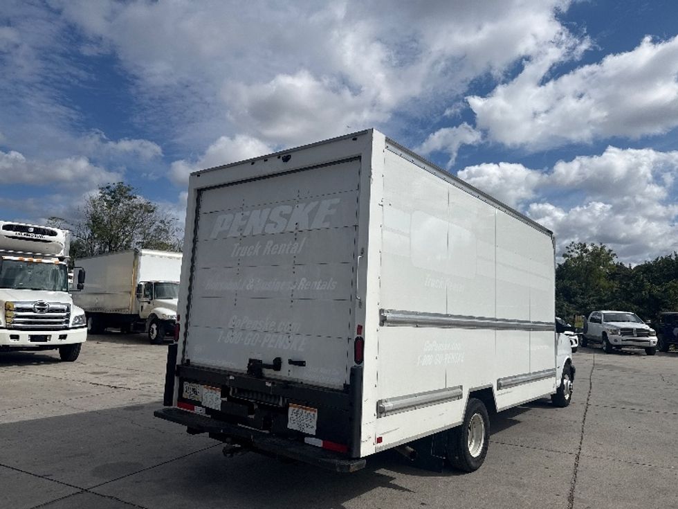 Light Duty Box Truck-Light and Medium Duty Trucks-GMC-2021-Savana G33903-Tampa-FL-115,638\n\t\tmiles-$ 28,250 - Image 13