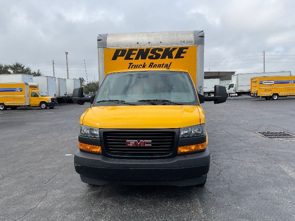 Light Duty Box Truck-Light and Medium Duty Trucks-GMC-2021-Savana G33903-Tampa-FL-122,250\n\t\tmiles-$ 24,250 - Image 2
