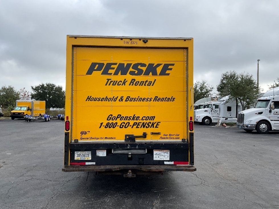 Light Duty Box Truck-Light and Medium Duty Trucks-GMC-2021-Savana G33903-Tampa-FL-122,250\n\t\tmiles-$ 24,250 - Image 7
