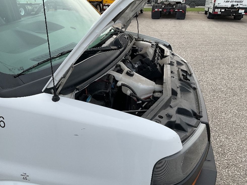 Light Duty Box Truck-Light and Medium Duty Trucks-GMC-2021-Savana G33903-Tampa-FL-51,646\n\t\tmiles-$ 36,250 - Image 21