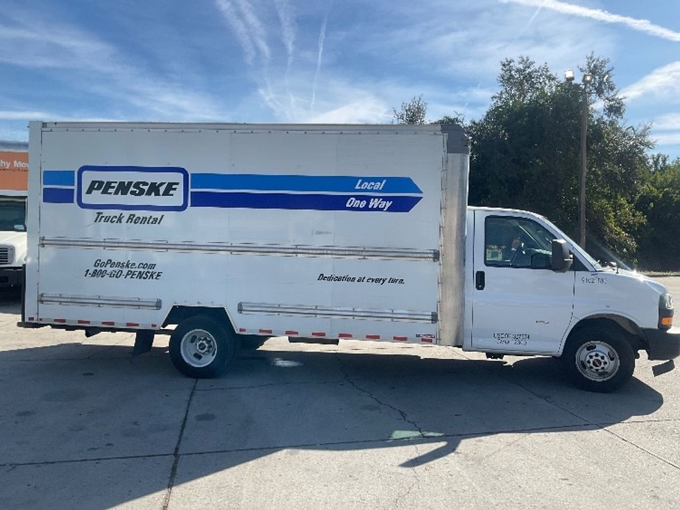 Light Duty Box Truck-Light and Medium Duty Trucks-GMC-2021-Savana G33903-Tampa-FL-65,575\n\t\tmiles-$ 34,750 - Image 12