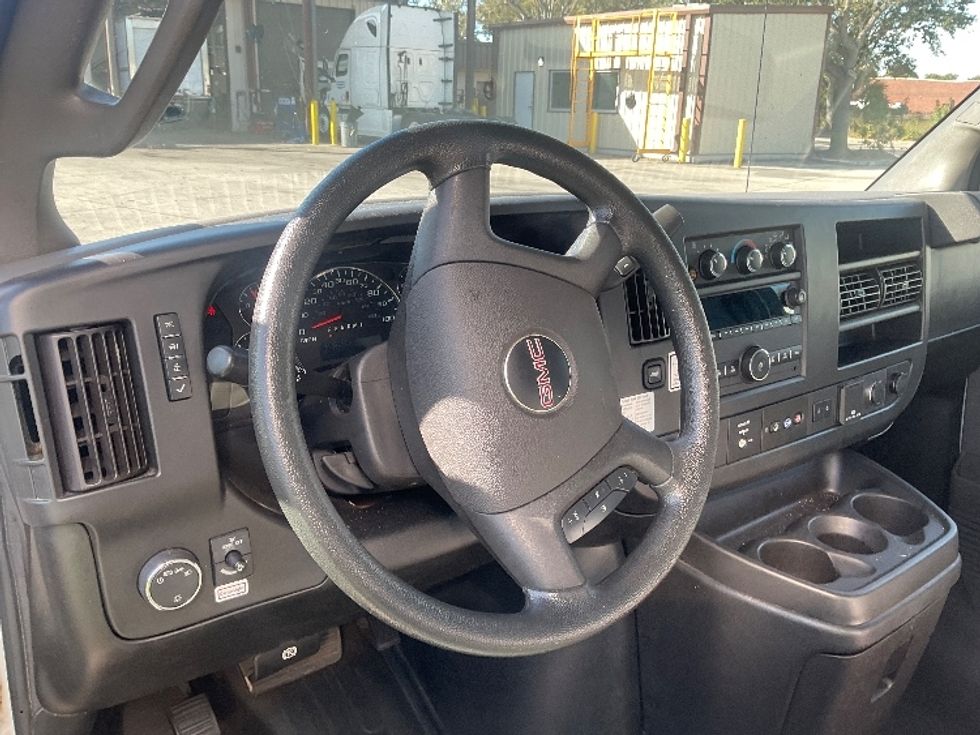 Light Duty Box Truck-Light and Medium Duty Trucks-GMC-2021-Savana G33903-Tampa-FL-65,575\n\t\tmiles-$ 34,750 - Image 14