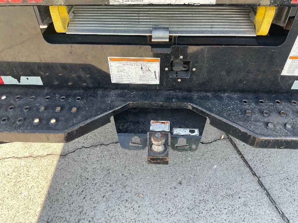 Light Duty Box Truck-Light and Medium Duty Trucks-GMC-2021-Savana G33903-Tampa-FL-65,575\n\t\tmiles-$ 34,750 - Image 23