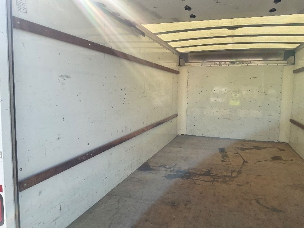 Light Duty Box Truck-Light and Medium Duty Trucks-GMC-2021-Savana G33903-Tampa-FL-65,575\n\t\tmiles-$ 34,750 - Image 8