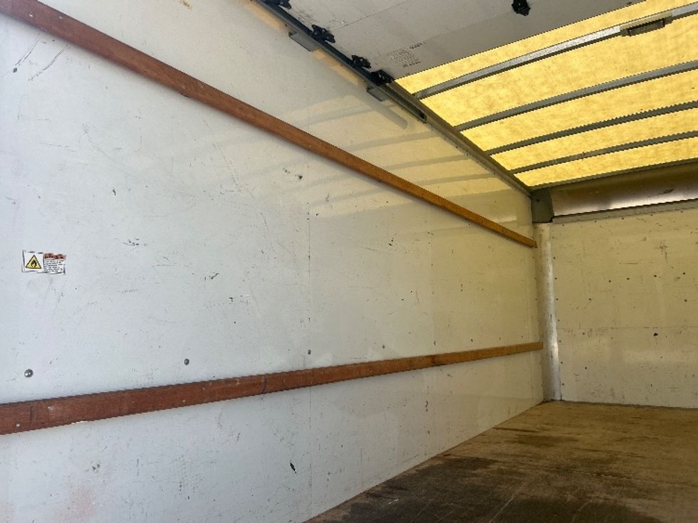 Light Duty Box Truck-Light and Medium Duty Trucks-GMC-2021-Savana G33903-Tampa-FL-75,074\n\t\tmiles-$ 30,500 - Image 11