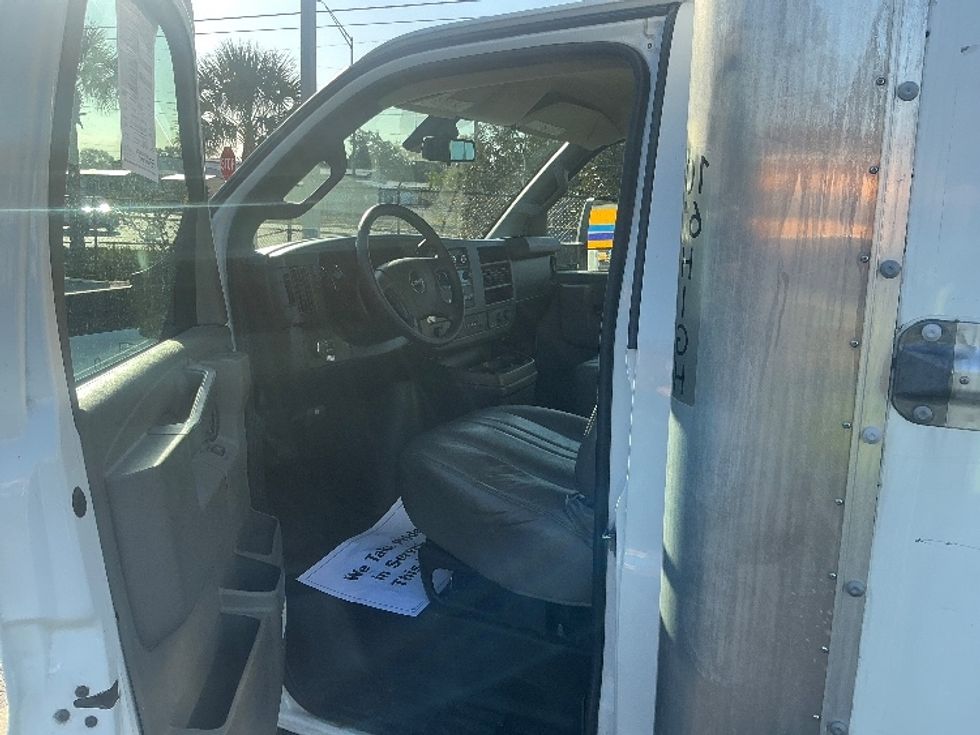 Light Duty Box Truck-Light and Medium Duty Trucks-GMC-2021-Savana G33903-Tampa-FL-77,265\n\t\tmiles-$ 33,500 - Image 15