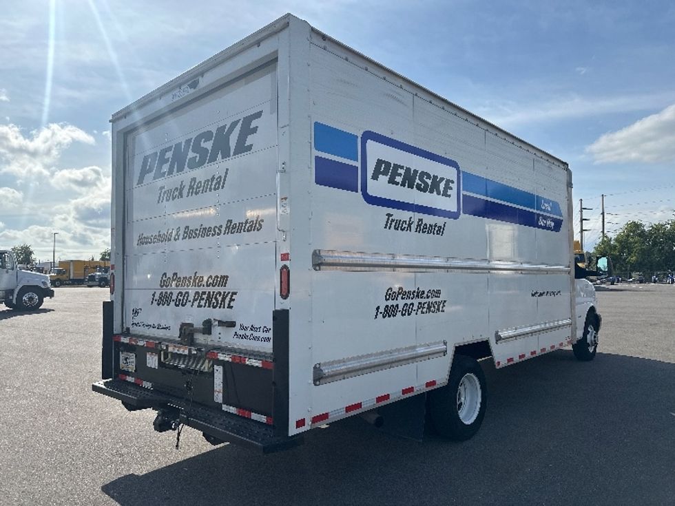 Light Duty Box Truck-Light and Medium Duty Trucks-GMC-2021-Savana G33903-Tampa-FL-79,396\n\t\tmiles-$ 33,250 - Image 13