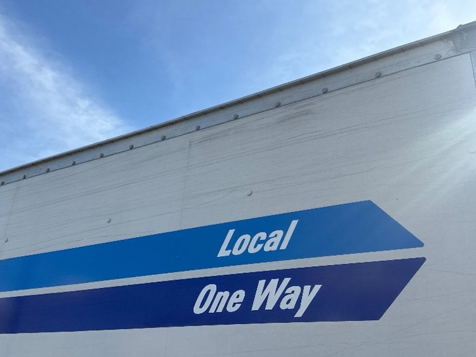 Light Duty Box Truck-Light and Medium Duty Trucks-GMC-2021-Savana G33903-Tampa-FL-79,396\n\t\tmiles-$ 33,250 - Image 26