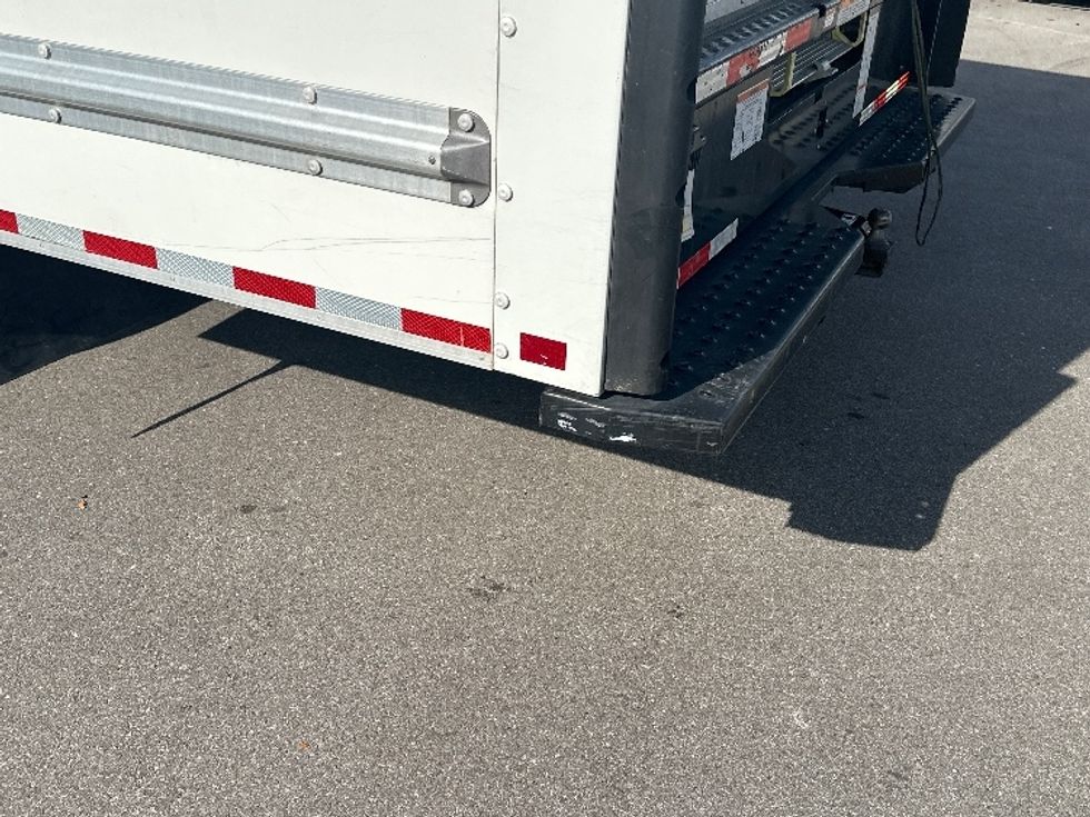 Light Duty Box Truck-Light and Medium Duty Trucks-GMC-2021-Savana G33903-Tampa-FL-79,396\n\t\tmiles-$ 33,250 - Image 30