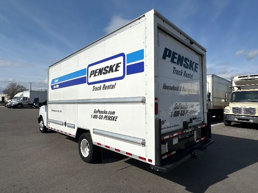 Light Duty Box Truck-Light and Medium Duty Trucks-GMC-2021-Savana G33903-Tampa-FL-79,396\n\t\tmiles-$ 33,250 - Image 6