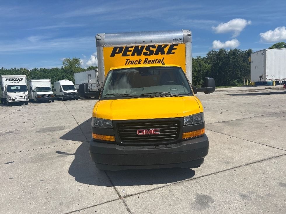 Light Duty Box Truck-Light and Medium Duty Trucks-GMC-2021-Savana G33903-Tampa-FL-80,589\n\t\tmiles-$ 30,000 - Image 2