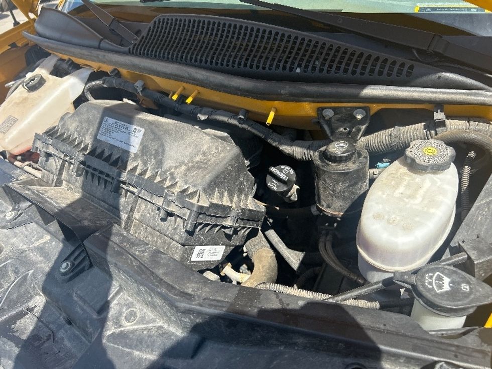 Light Duty Box Truck-Light and Medium Duty Trucks-GMC-2021-Savana G33903-Tampa-FL-80,589\n\t\tmiles-$ 30,000 - Image 24