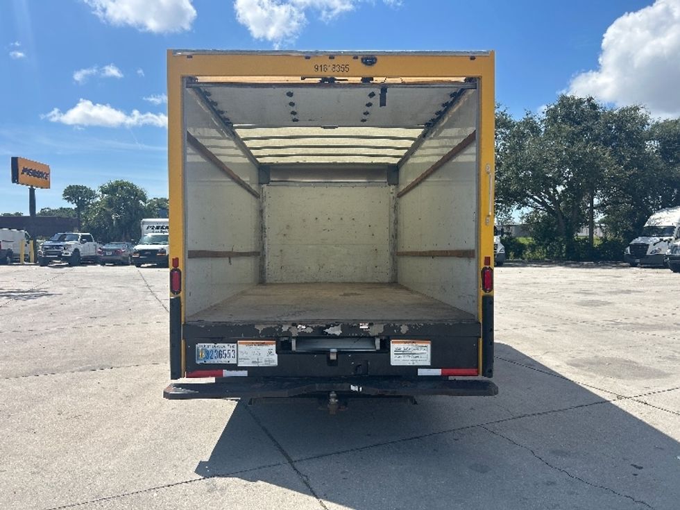 Light Duty Box Truck-Light and Medium Duty Trucks-GMC-2021-Savana G33903-Tampa-FL-80,589\n\t\tmiles-$ 30,000 - Image 8