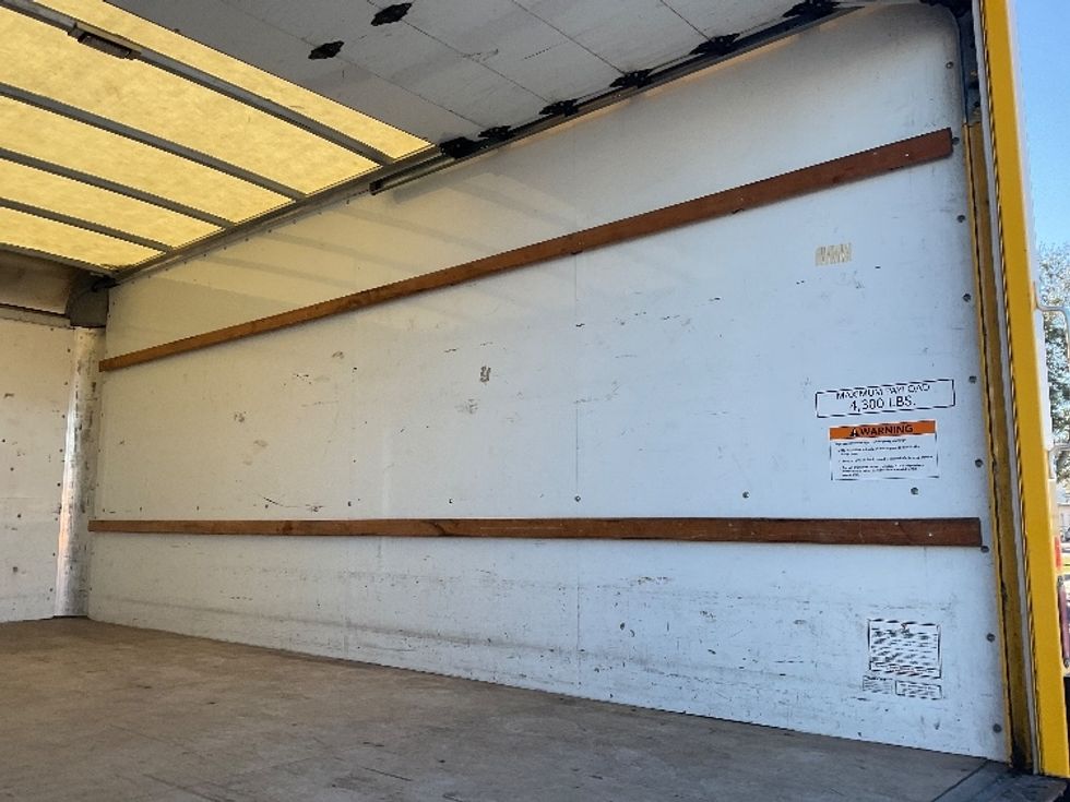 Light Duty Box Truck-Light and Medium Duty Trucks-GMC-2021-Savana G33903-Tampa-FL-81,561\n\t\tmiles-$ 29,750 - Image 11