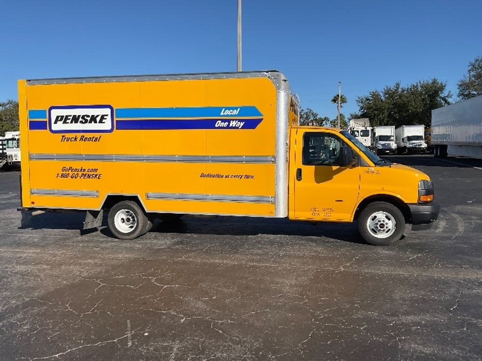 Light Duty Box Truck-Light and Medium Duty Trucks-GMC-2021-Savana G33903-Tampa-FL-81,561\n\t\tmiles-$ 29,750 - Image 14