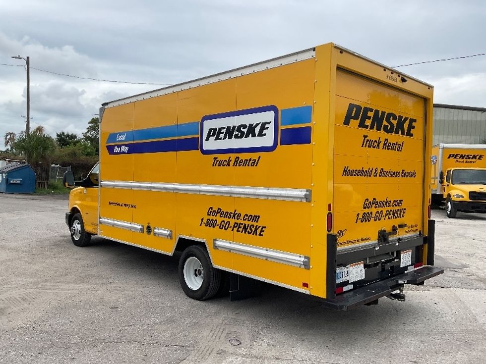Light Duty Box Truck-Light and Medium Duty Trucks-GMC-2021-Savana G33903-Tampa-FL-85,847\n\t\tmiles-$ 29,250 - Image 6