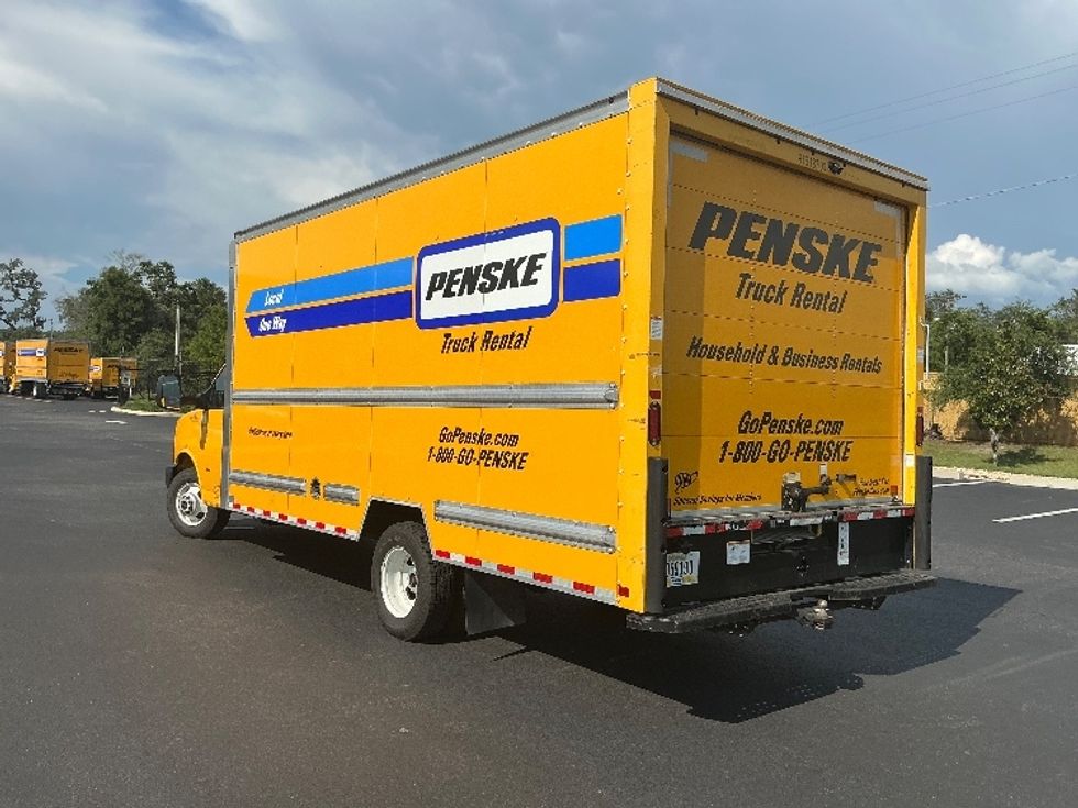 Light Duty Box Truck-Light and Medium Duty Trucks-GMC-2021-Savana G33903-Tampa-FL-86,414\n\t\tmiles-$ 27,500 - Image 6