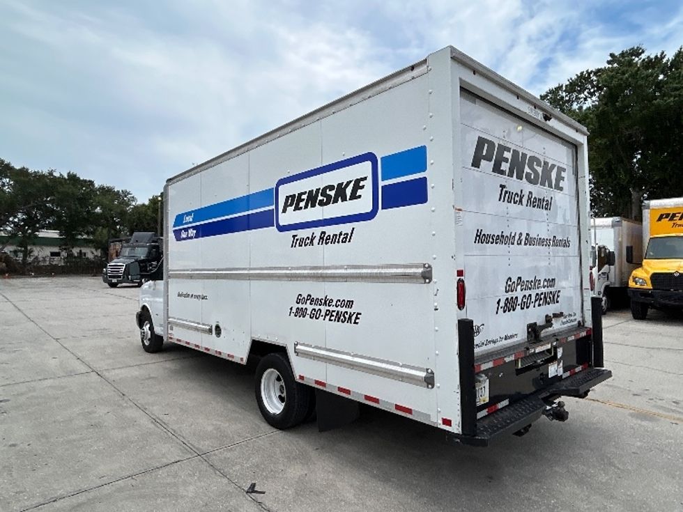 Light Duty Box Truck-Light and Medium Duty Trucks-GMC-2021-Savana G33903-Tampa-FL-86,953\n\t\tmiles-$ 27,750 - Image 26