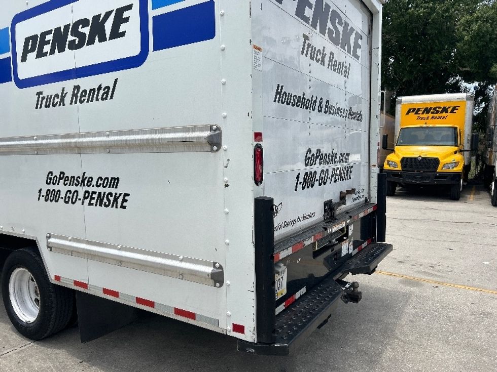 Light Duty Box Truck-Light and Medium Duty Trucks-GMC-2021-Savana G33903-Tampa-FL-86,953\n\t\tmiles-$ 27,750 - Image 30