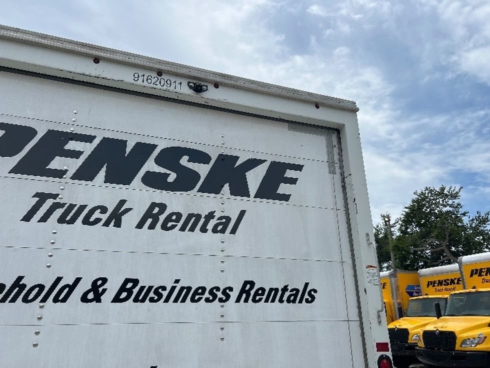 Light Duty Box Truck-Light and Medium Duty Trucks-GMC-2021-Savana G33903-Tampa-FL-86,953\n\t\tmiles-$ 27,750 - Image 31
