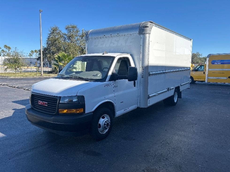 Light Duty Box Truck-Light and Medium Duty Trucks-GMC-2021-Savana G33903-Tampa-FL-93,970\n\t\tmiles-$ 31,500 - Image 3