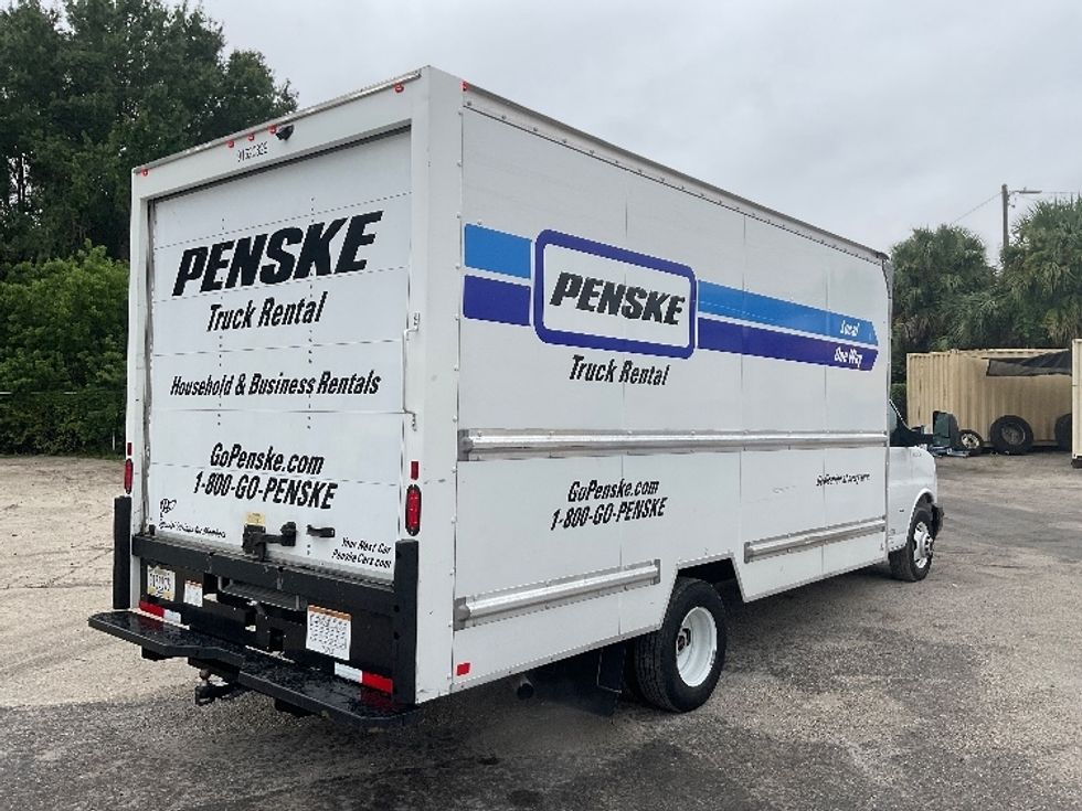 Light Duty Box Truck-Light and Medium Duty Trucks-GMC-2021-Savana G33903-Tampa-FL-95,284\n\t\tmiles-$ 31,250 - Image 13