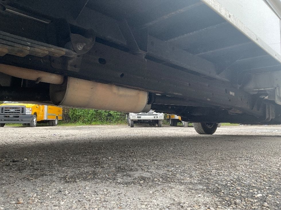 Light Duty Box Truck-Light and Medium Duty Trucks-GMC-2021-Savana G33903-Tampa-FL-95,284\n\t\tmiles-$ 31,250 - Image 14
