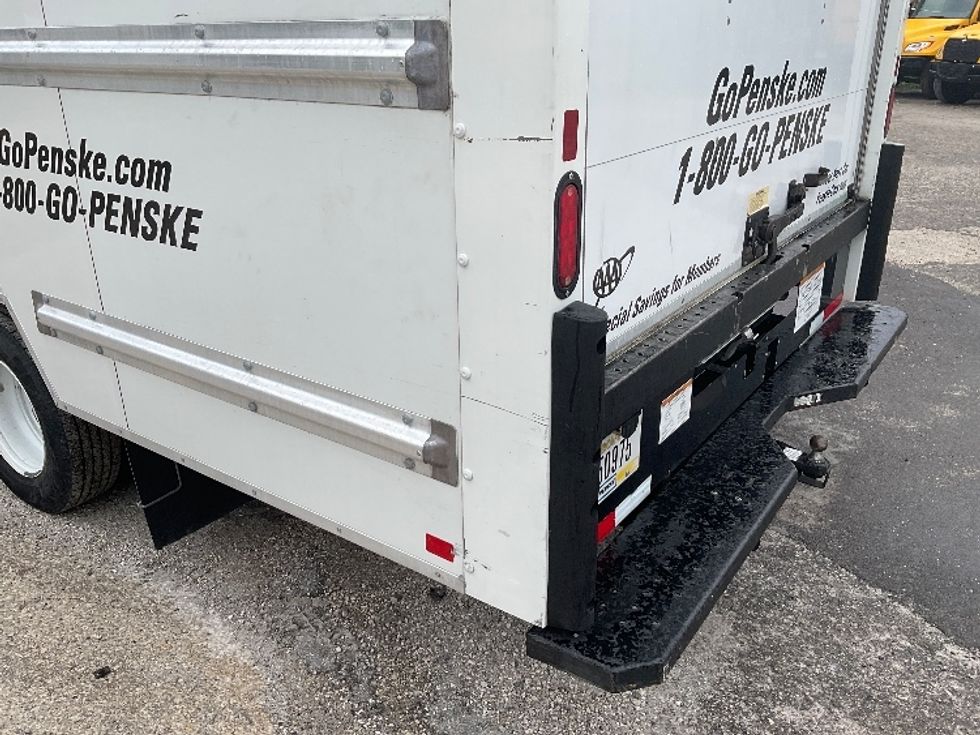 Light Duty Box Truck-Light and Medium Duty Trucks-GMC-2021-Savana G33903-Tampa-FL-95,284\n\t\tmiles-$ 31,250 - Image 25