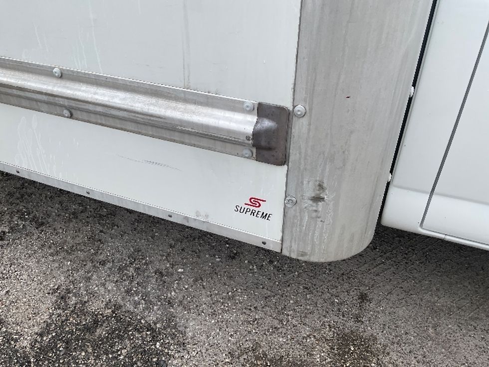 Light Duty Box Truck-Light and Medium Duty Trucks-GMC-2021-Savana G33903-Tampa-FL-95,284\n\t\tmiles-$ 31,250 - Image 27