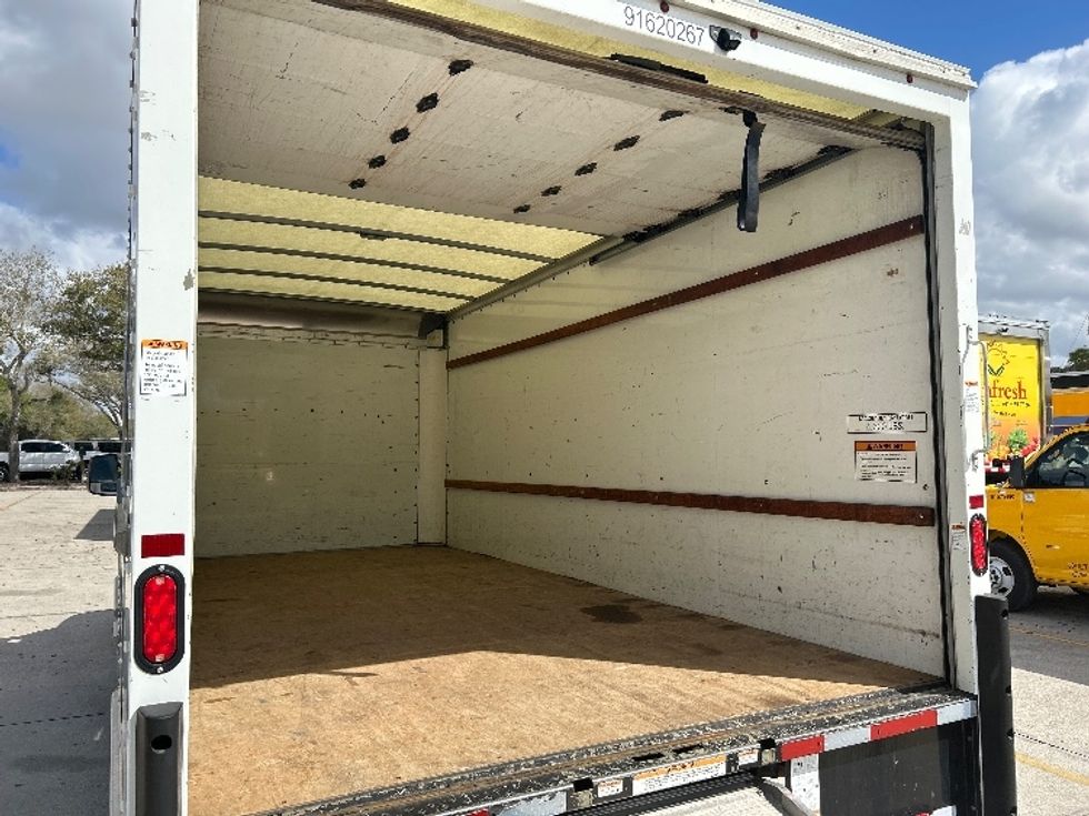 Light Duty Box Truck-Light and Medium Duty Trucks-GMC-2021-Savana G33903-Tampa-FL-96,679\n\t\tmiles-$ 33,000 - Image 12