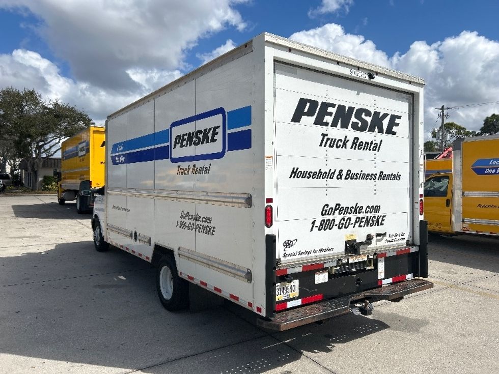 Light Duty Box Truck-Light and Medium Duty Trucks-GMC-2021-Savana G33903-Tampa-FL-96,679\n\t\tmiles-$ 33,000 - Image 6