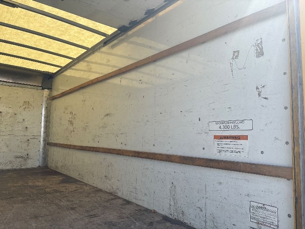 Light Duty Box Truck-Light and Medium Duty Trucks-GMC-2021-Savana G33903-Tempe-AZ-88,854\n\t\tmiles-$ 29,000 - Image 12