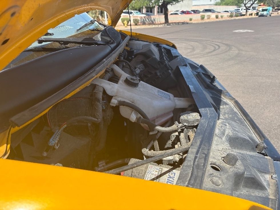 Light Duty Box Truck-Light and Medium Duty Trucks-GMC-2021-Savana G33903-Tempe-AZ-88,854\n\t\tmiles-$ 29,000 - Image 23