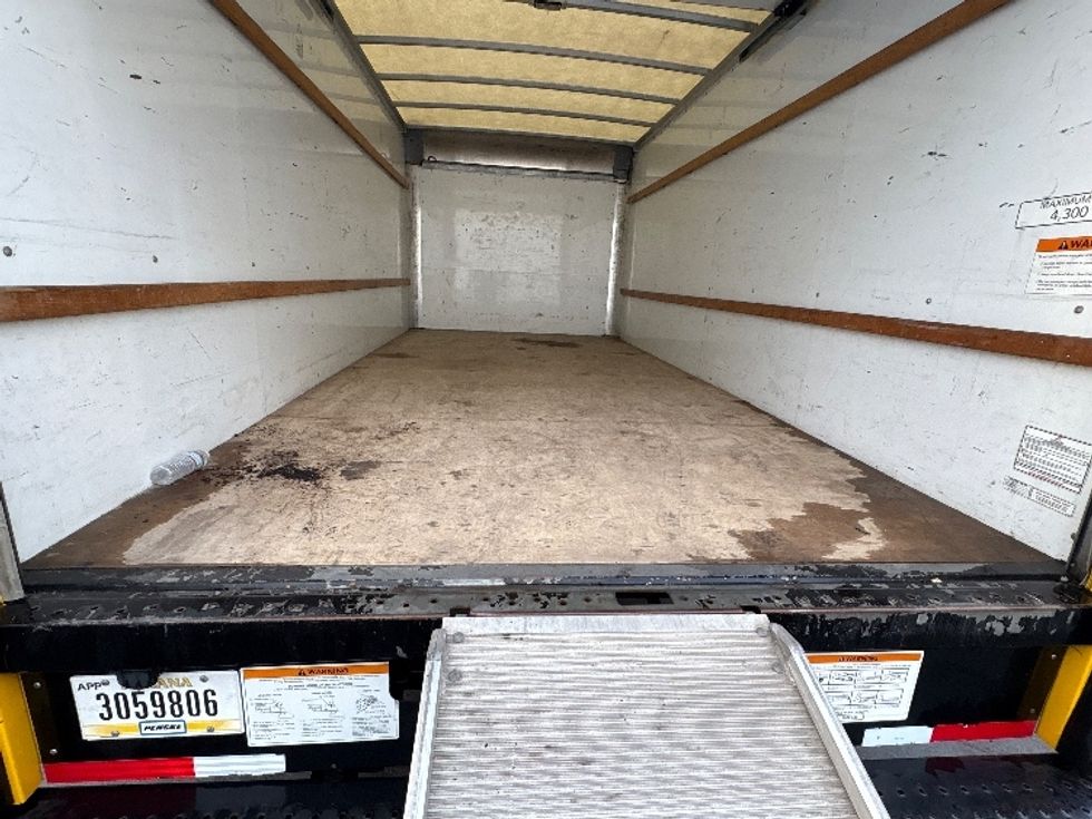 Light Duty Box Truck-Light and Medium Duty Trucks-GMC-2021-Savana G33903-Torrance-CA-107,189\n\t\tmiles-$ 26,750 - Image 10