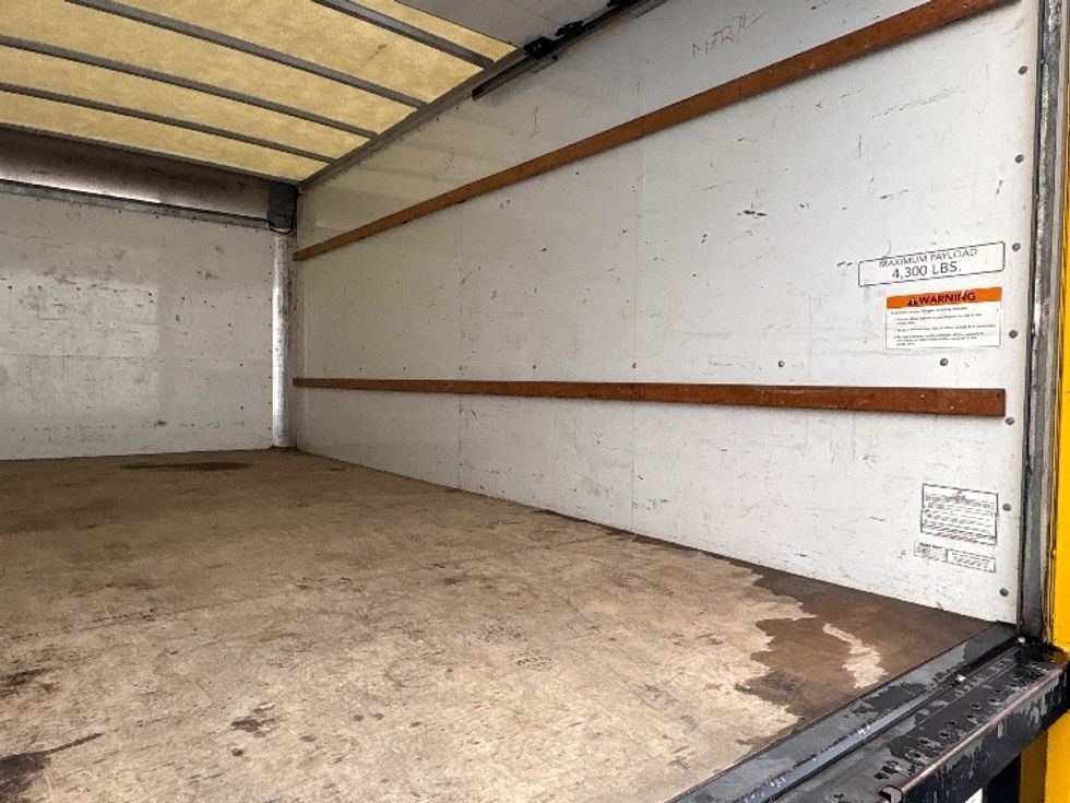 Light Duty Box Truck-Light and Medium Duty Trucks-GMC-2021-Savana G33903-Torrance-CA-107,189\n\t\tmiles-$ 26,750 - Image 12