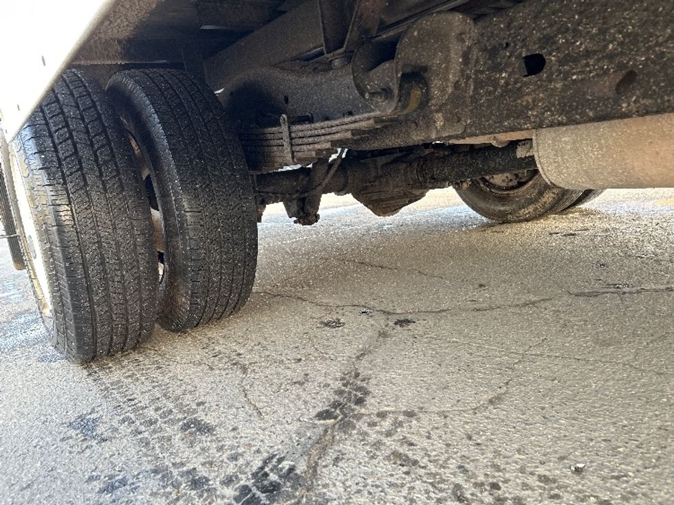 Light Duty Box Truck-Light and Medium Duty Trucks-GMC-2021-Savana G33903-Torrance-CA-107,328\n\t\tmiles-$ 26,750 - Image 14